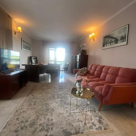 Victoriei Deluxe Suites Bukarest Exteriör bild