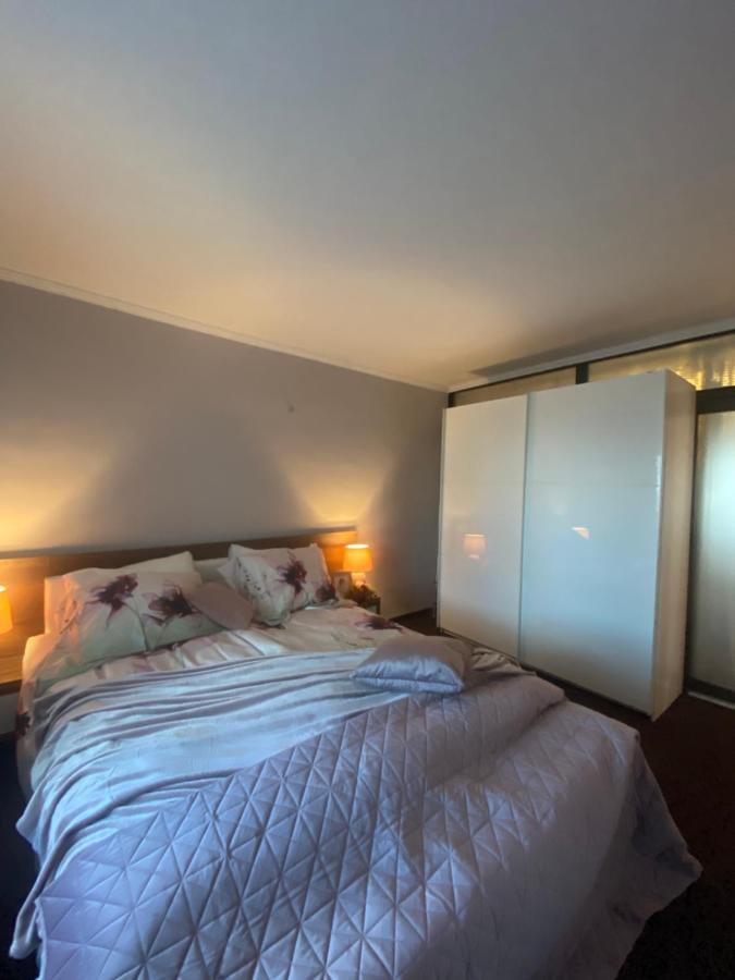 Victoriei Deluxe Suites Bukarest Exteriör bild