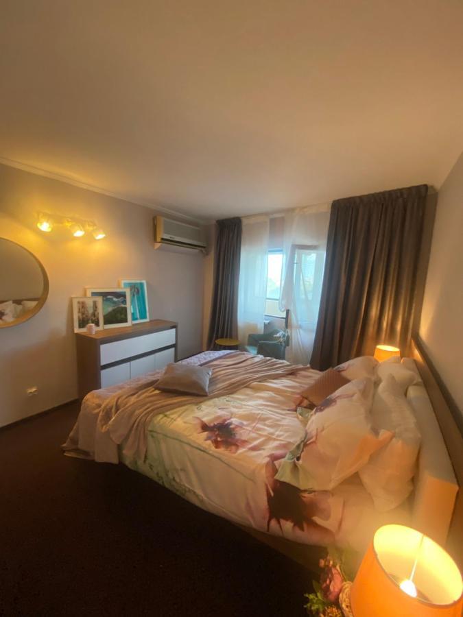 Victoriei Deluxe Suites Bukarest Exteriör bild