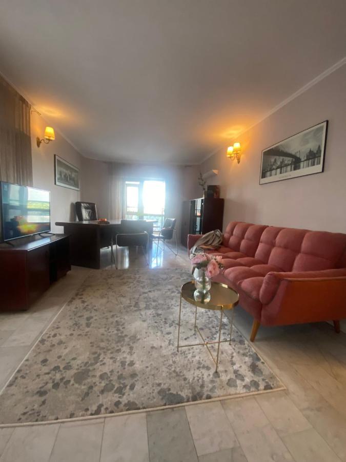 Victoriei Deluxe Suites Bukarest Exteriör bild