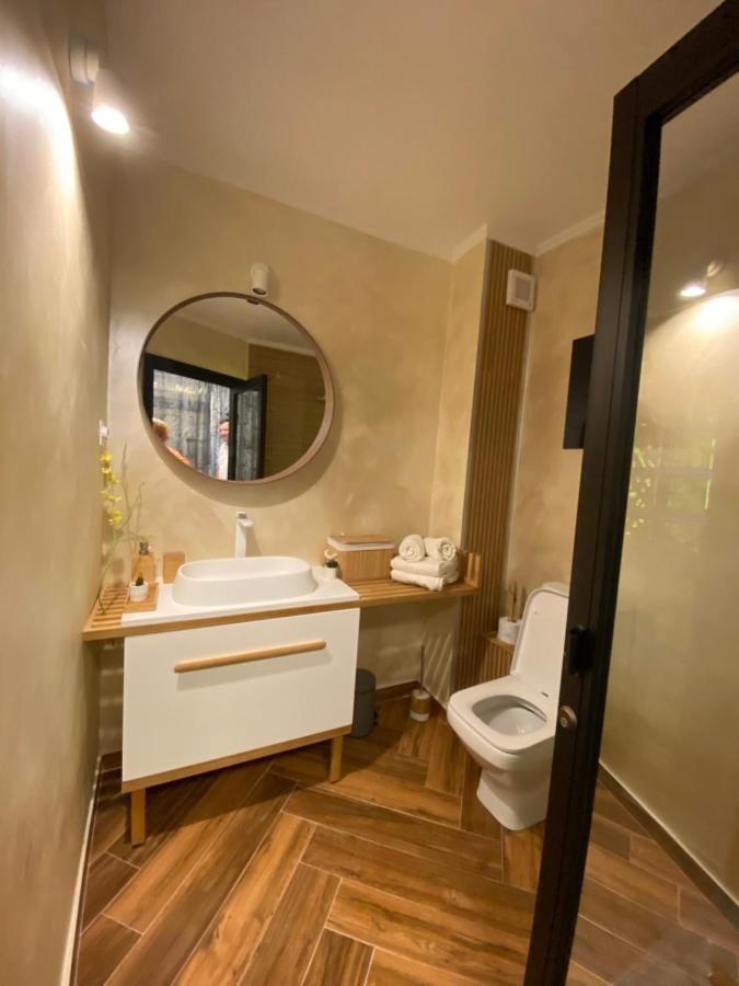 Victoriei Deluxe Suites Bukarest Exteriör bild